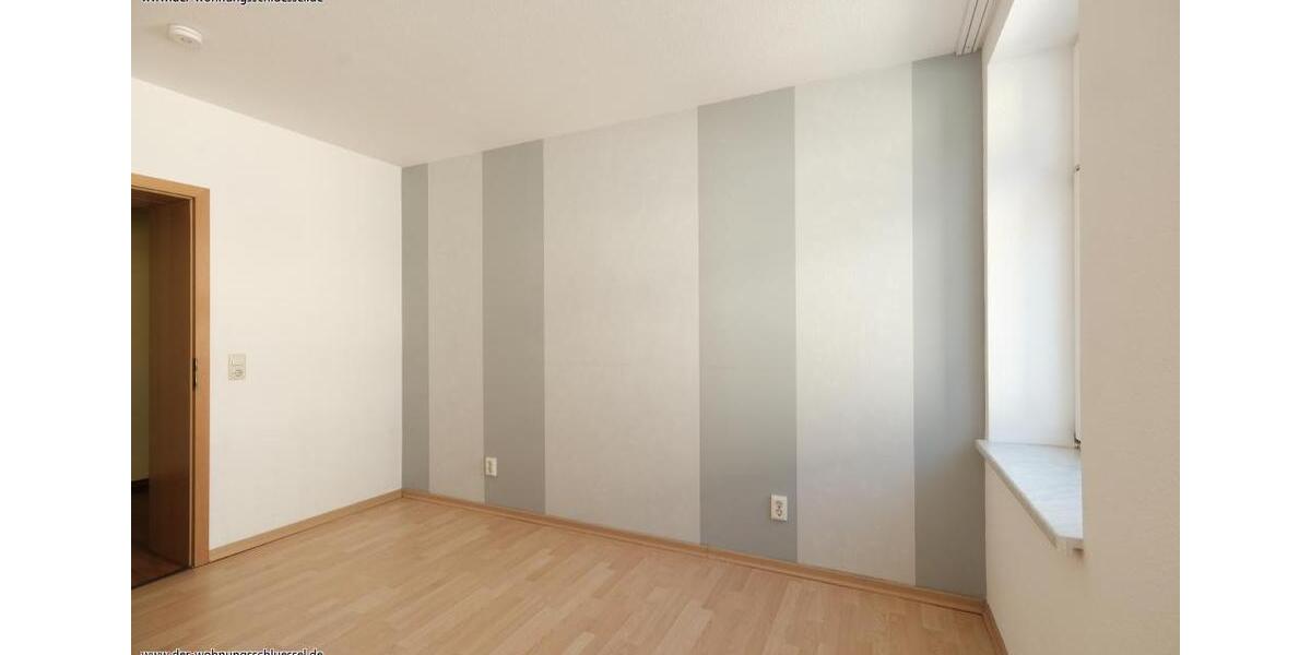 Etagenwohnung Schneeberg - 3 Zimmer, 60 m&sup2;, 360&euro; | Angebot:26442342