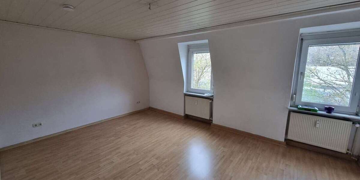 Etagenwohnung Siegen - 2 Zimmer, 59 m&sup2;, 485&euro; | Angebot:26759090