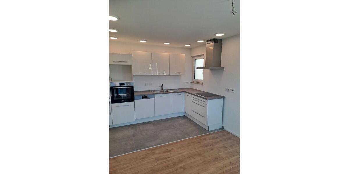 Etagenwohnung Gaildorf - 3 Zimmer, 85 m&sup2;, 920&euro; | Angebot:26035406