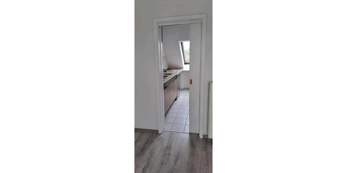 Dachgeschoßwohnung Postbauer-Heng Heng - 2 Zimmer, 50 m&sup2;, 685&euro; | Angebot:26013014