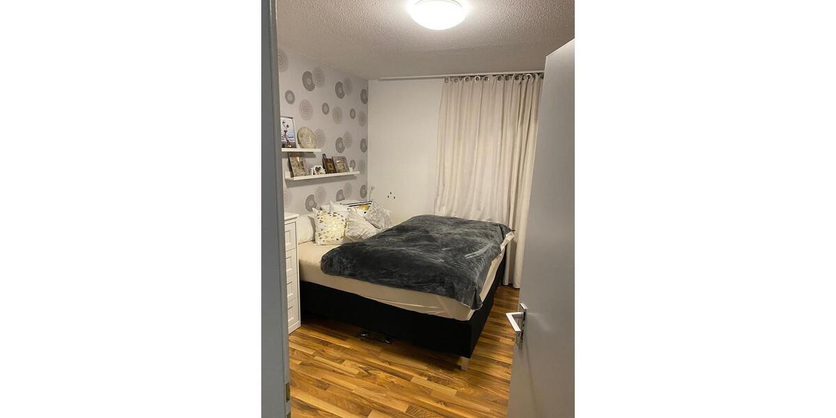 Etagenwohnung Fürth Bislohe - 3 Zimmer, 84 m&sup2;, 1.180&euro; | Angebot:26677272