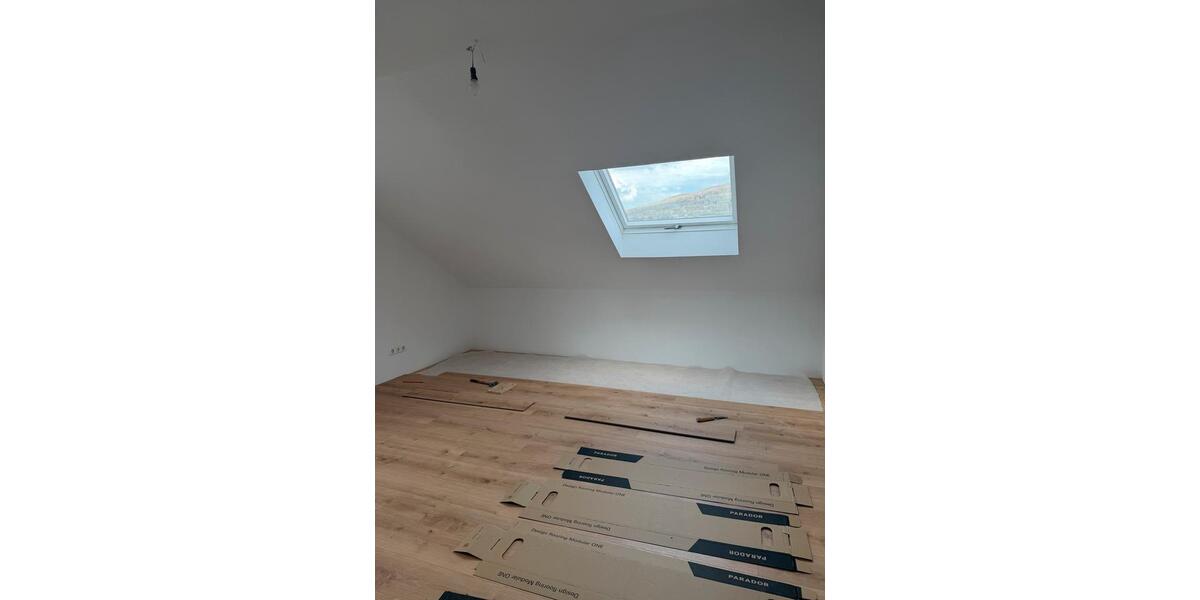 Dachgeschoßwohnung Großalmerode - 4 Zimmer, 108 m&sup2;, 650&euro; | Angebot:26183010