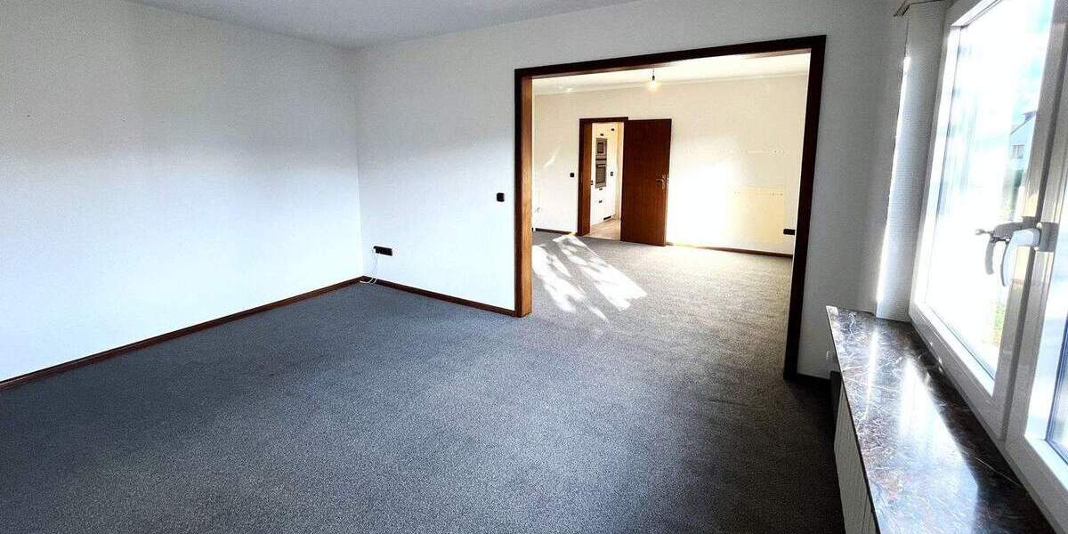 Großzügige 4-Zimmerwohnung mit Einbauküche in Löhne-Obernbeck 4 zimmer