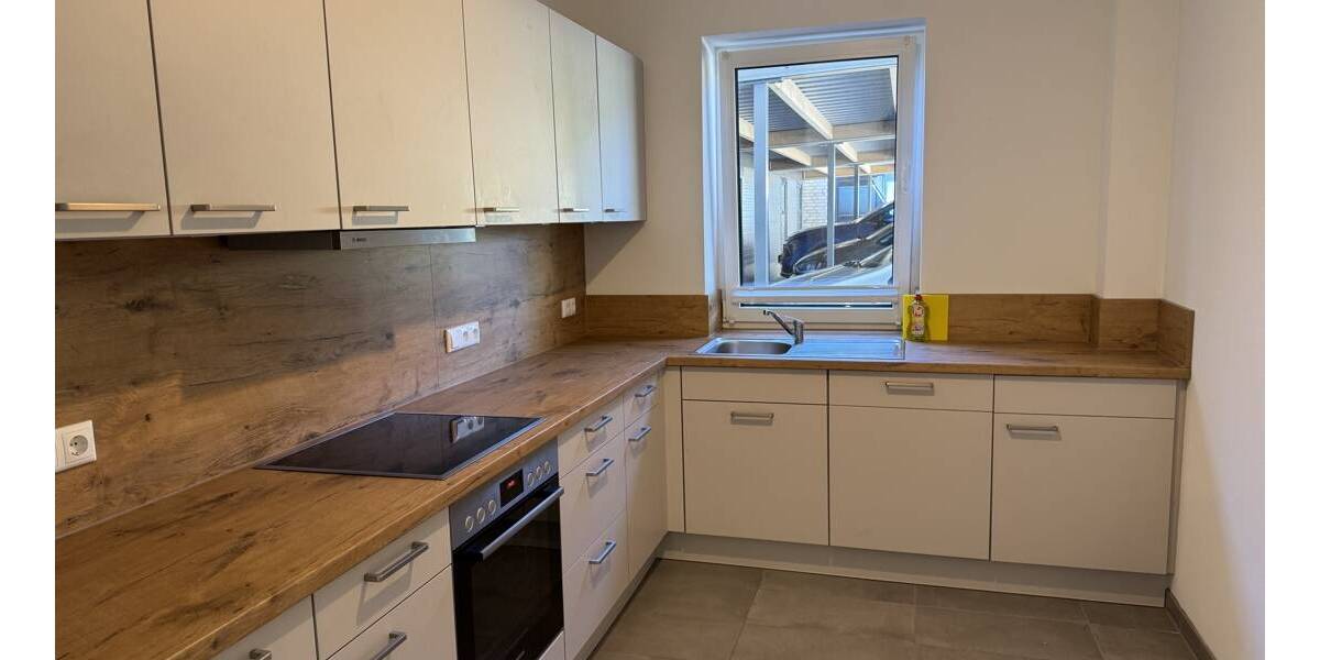 Etagenwohnung Albersdorf - 3 Zimmer, 93 m&sup2;, 1.162&euro; | Angebot:26320397