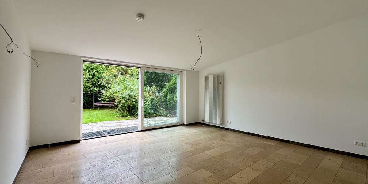 Haus zum Mieten in Schweinfurt 1.400 € 157 m² 6 zimmer