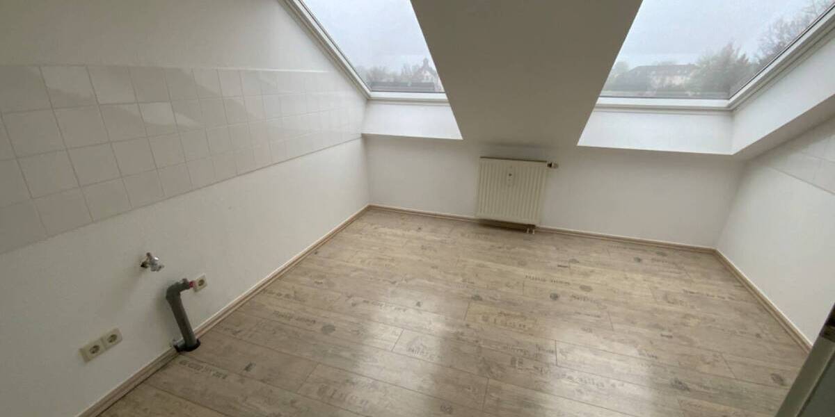 Etagenwohnung Limbach-Oberfrohna Kändler - 2 Zimmer, 62 m&sup2;, 364&euro; | Angebot:26487105