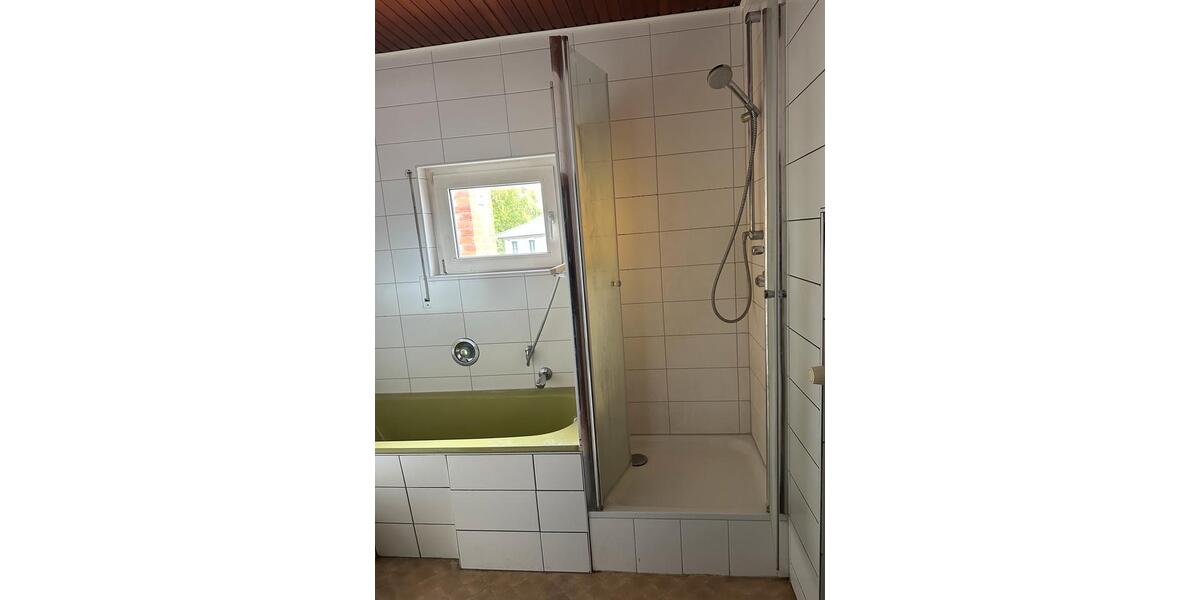 Wohnen auf Zeit Marne - 4 Zimmer, 100 m&sup2;, 15&euro; | Angebot:26613260