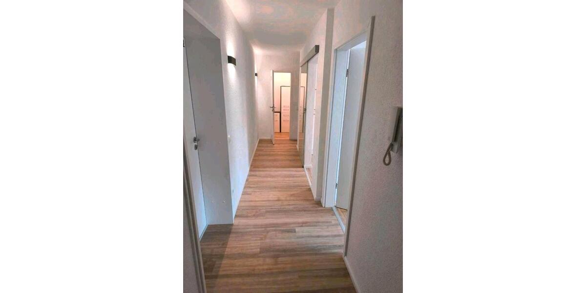 Etagenwohnung Megesheim - 3 Zimmer, 65 m&sup2;, 700&euro; | Angebot:25239545