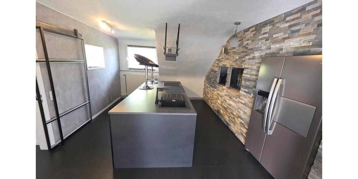 Dachgeschoßwohnung Nalbach - 2 Zimmer, 75 m&sup2;, 650&euro; | Angebot:26238104