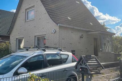 Haus Quickborn - 6 Zimmer, 120 m&sup2;, 1.740&euro; | Angebot:27718889