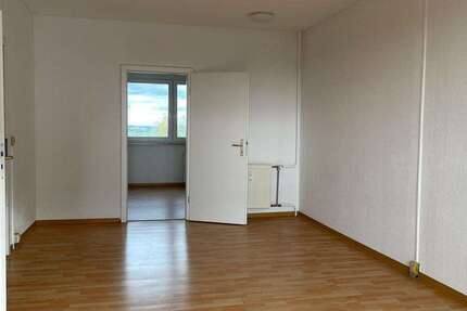 Wohnung zum Mieten in Großenhain 308 € 76.9 m² 4 zimmer