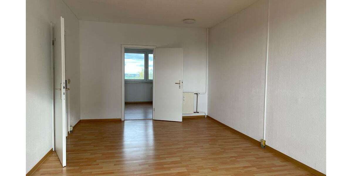 Wohnung zum Mieten in Großenhain 308 € 76.9 m² 4 zimmer