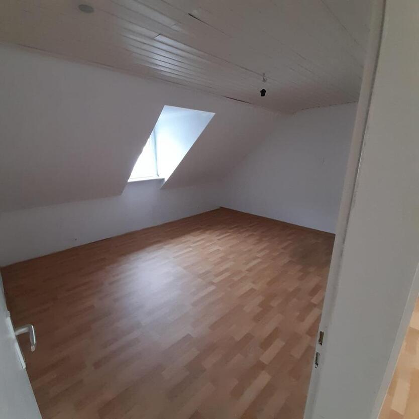 3 ZKB ab dem 01.10 in Hermeskeil zu vermieten!