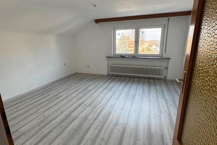 Wohnung Steinheim an der Murr - 2.5 Zimmer, 72 m&sup2;, 860&euro; | Angebot:24390159