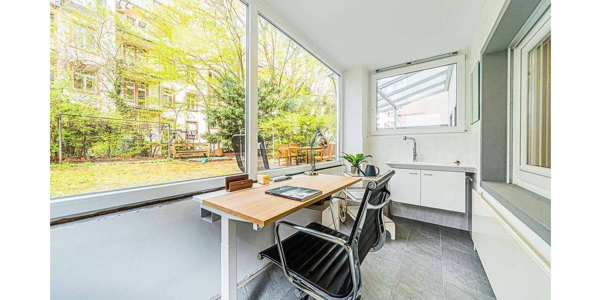 Etagenwohnung Frankfurt am Main Sachsenhausen - 2 Zimmer, 45 m&sup2;, 1.690&euro; | Angebot:26127407