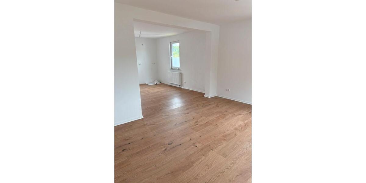 Etagenwohnung Wilnsdorf - 3 Zimmer, 75 m&sup2;, 600&euro; | Angebot:26633946