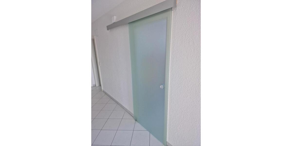 Dachgeschoßwohnung Wölfersheim - 1 Zimmer, 65 m&sup2;, 700&euro; | Angebot:25475951