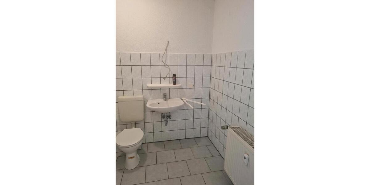 Erdgeschoßwohnung Neukirchen/Pleiße Pleiße - 2 Zimmer, 41 m&sup2;, 250&euro; | Angebot:25637423