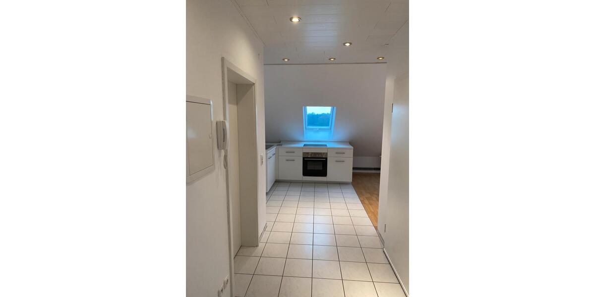 Dachgeschoßwohnung Schwebheim - 1 Zimmer, 55 m&sup2;, 590&euro; | Angebot:25752190