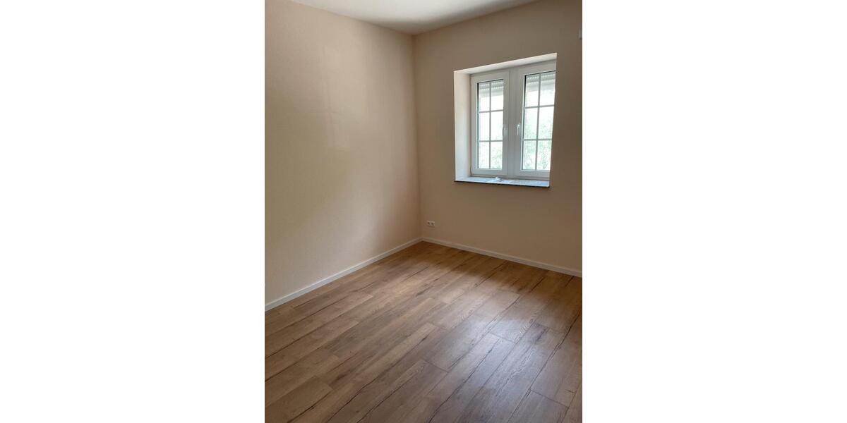 Etagenwohnung Versmold - 2 Zimmer, 75 m&sup2;, 950&euro; | Angebot:26130787