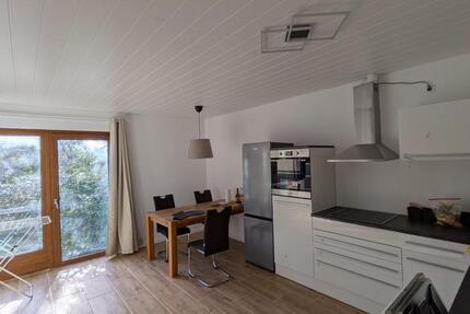 Wohnen auf Zeit Freiburg im Breisgau Brühl - 1 Zimmer, 10 m&sup2;, 555&euro; | Angebot:25208823