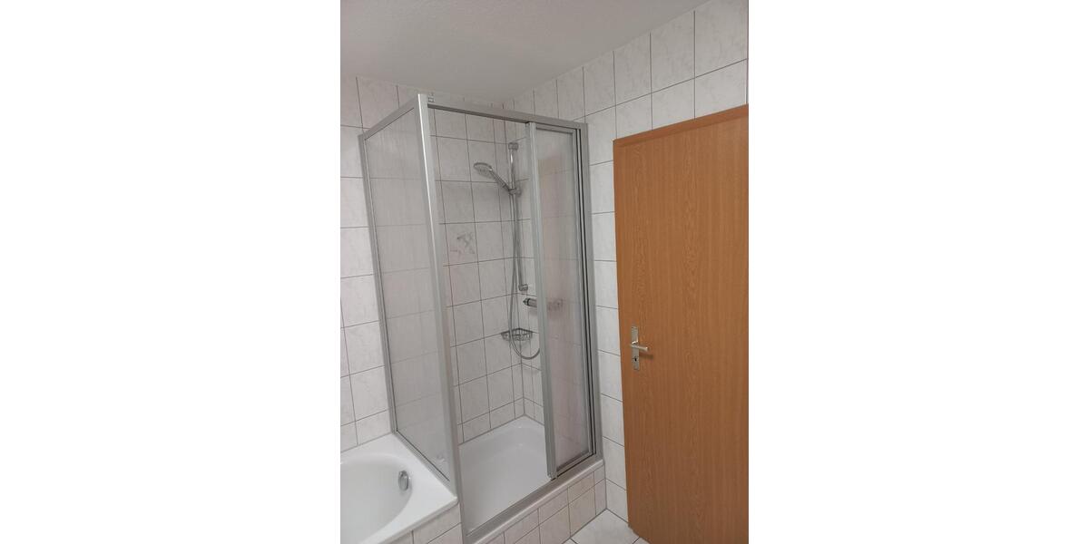 Etagenwohnung Steinbach-Hallenberg Hallenberg - 3 Zimmer, 83 m&sup2;, 580&euro; | Angebot:23393654