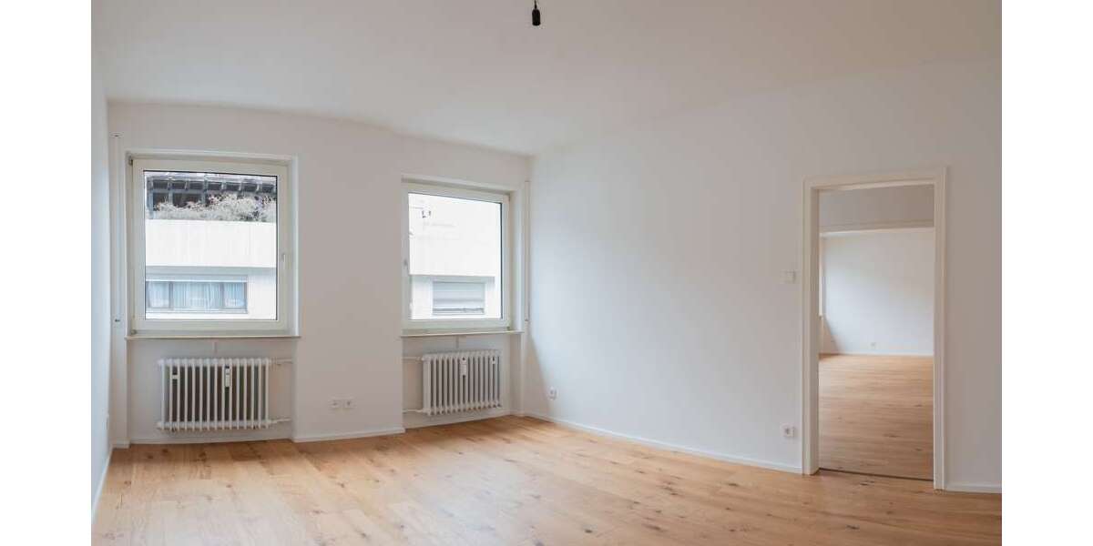 Wohnung zum Mieten in Stuttgart 1.590 € 111 m² 4 zimmer