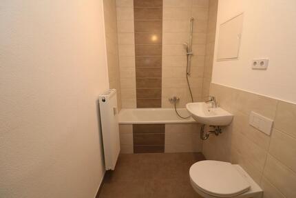 Märchenhaftes Wohnen…3-RW mit Wanne u. Balkon in Top-Lage!!! zimmer