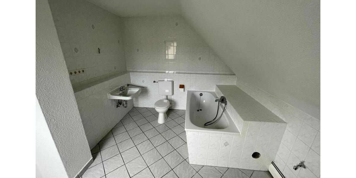 Etagenwohnung Obernkirchen - 4 Zimmer, 95 m&sup2;, 1.000&euro; | Angebot:24793508