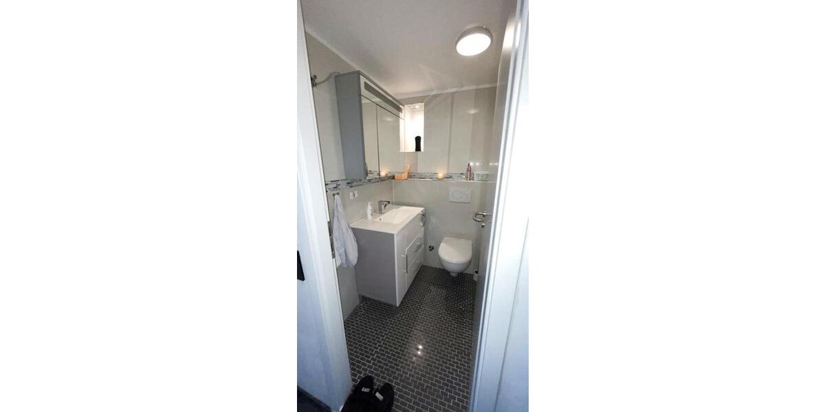 Wohnen auf Zeit Köln Nippes - 11 Zimmer, 125 m&sup2;, 650&euro; | Angebot:26652654