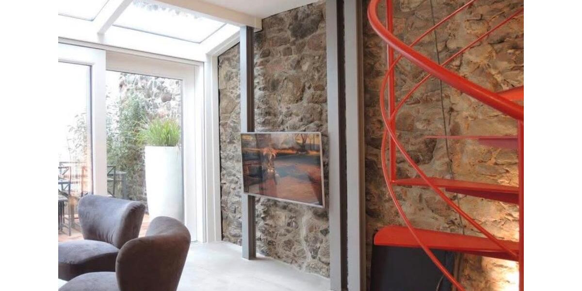 Reihenhaus Frankfurt am Main Unterliederbach - 1 Zimmer, 62 m&sup2;, 1.490&euro; | Angebot:26023321