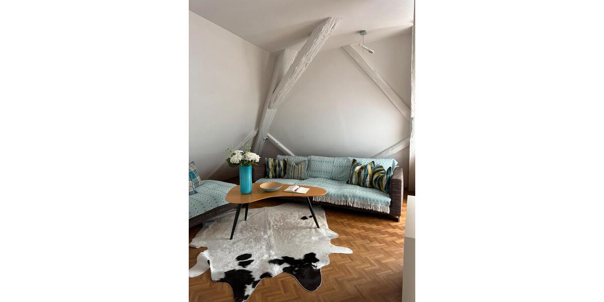 Dachgeschoßwohnung Überlingen - 1.5 Zimmer, 50 m&sup2;, 1.350&euro; | Angebot:24658939