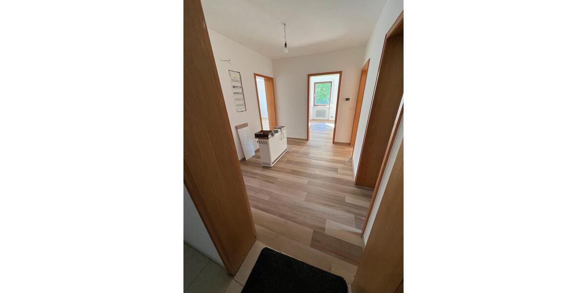 Erdgeschoßwohnung Haibach - 3 Zimmer, 80 m&sup2;, 719&euro; | Angebot:26606070