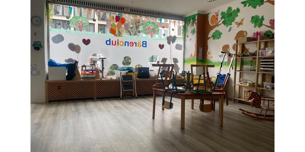 Café Bistro mit Atelier zimmer