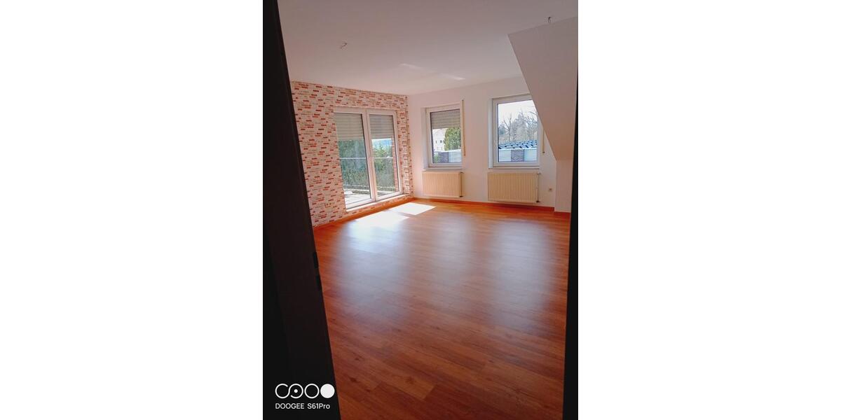 Dachgeschoßwohnung Fürstenau - 3 Zimmer, 96 m&sup2;, 690&euro; | Angebot:20062686