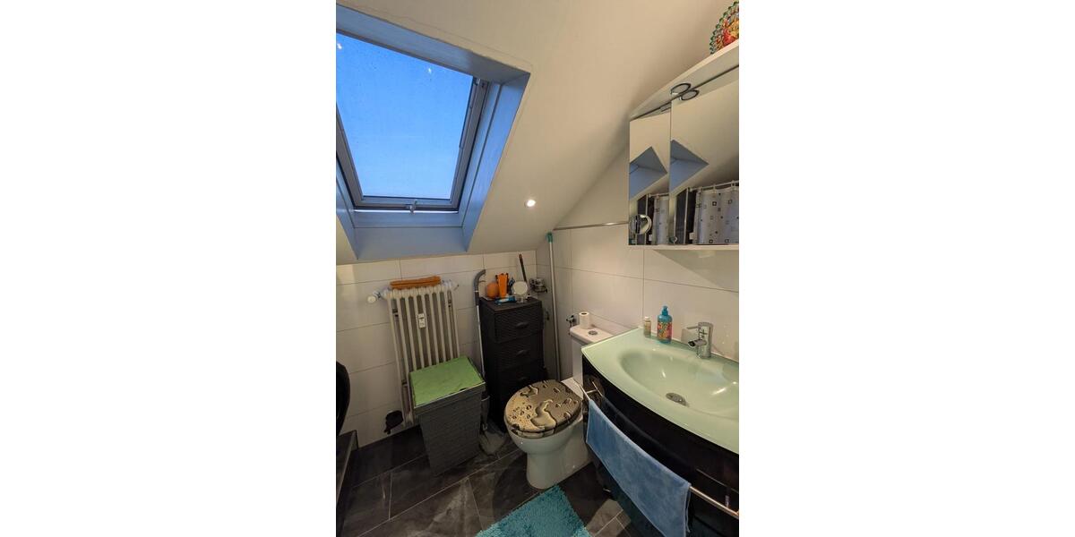 Dachgeschoßwohnung Küssaberg - 1.5 Zimmer, 40 m&sup2;, 660&euro; | Angebot:26697080