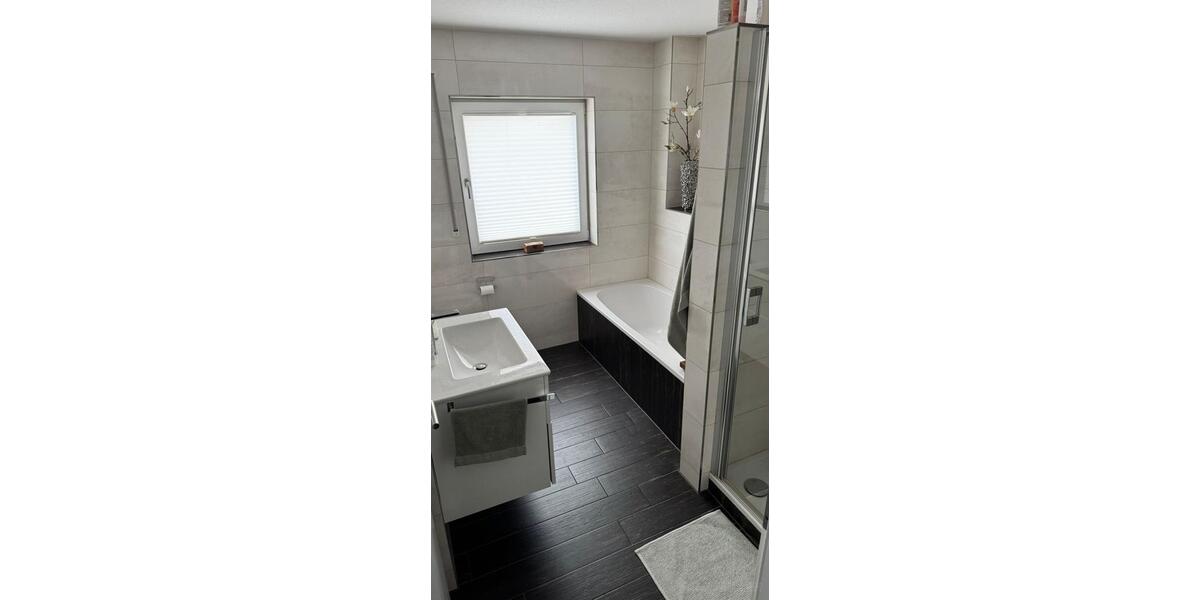 Maisonettenwohnung Oberding - 3 Zimmer, 88 m&sup2;, 1.600&euro; | Angebot:25959531