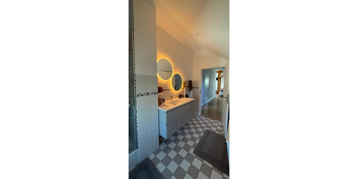 Dachgeschoßwohnung Parchim - 3 Zimmer, 83 m&sup2;, 830&euro; | Angebot:26029917