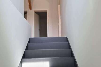 Wohnung zum Mieten in Wiesbaden 2.100 € 110 m² 4 zimmer