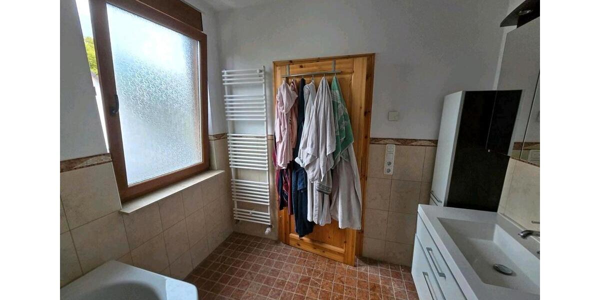 Einfamilienhaus Berlin Treptow-Köpenick - 4.5 Zimmer, 135 m&sup2;, 3.000&euro; | Angebot:26702840