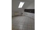 Dachgeschoßwohnung Glauchau - 4 Zimmer, 125 m&sup2;, 575&euro; | Angebot:25790173