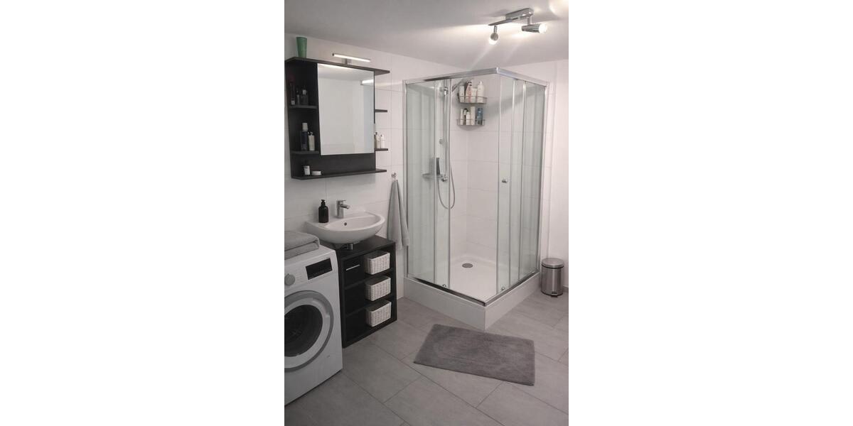 Etagenwohnung Eschwege - 2 Zimmer, 75 m&sup2;, 430&euro; | Angebot:24984360