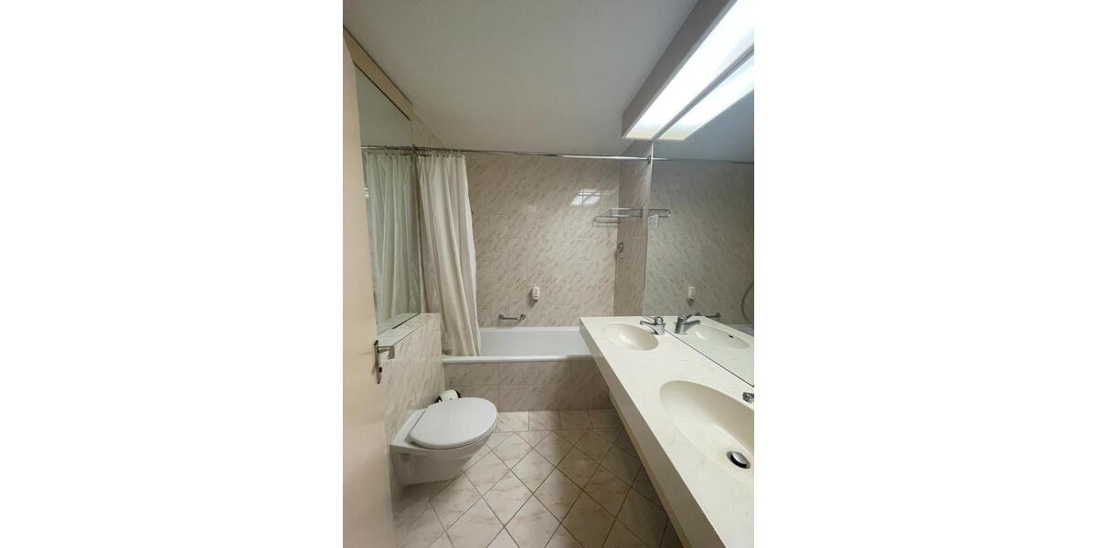 Etagenwohnung Altensteig - 1 Zimmer, 30 m&sup2;, 310&euro; | Angebot:23859508