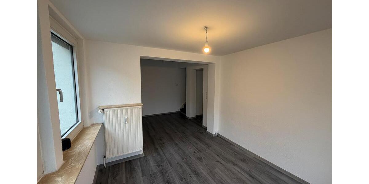 Doppelhaushälfte Braunschweig Wabe-Schunter-Beberbach - 3 Zimmer, 90 m&sup2;, 1.650&euro; | Angebot:25164037