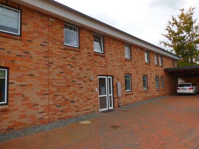 Etagenwohnung Münsterdorf - 3 Zimmer, 113 m&sup2;, 850&euro; | Angebot:26127616