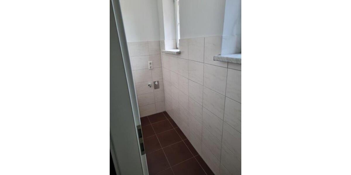 Erdgeschoßwohnung Gröditz - 2 Zimmer, 48 m&sup2;, 280&euro; | Angebot:25646448