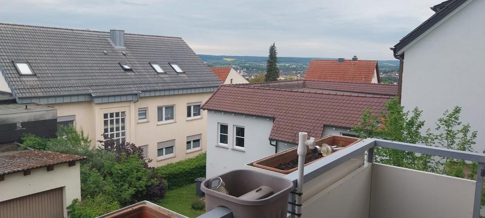 Etagenwohnung Petersberg - 4 Zimmer, 91 m&sup2;, 800&euro; | Angebot:26547070