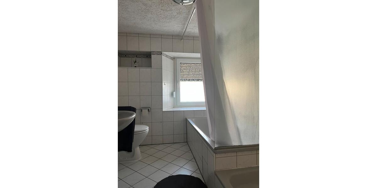 Wohnen auf Zeit Freiburg im Breisgau Lehen - 1 Zimmer, 20 m&sup2;, 580&euro; | Angebot:26036726
