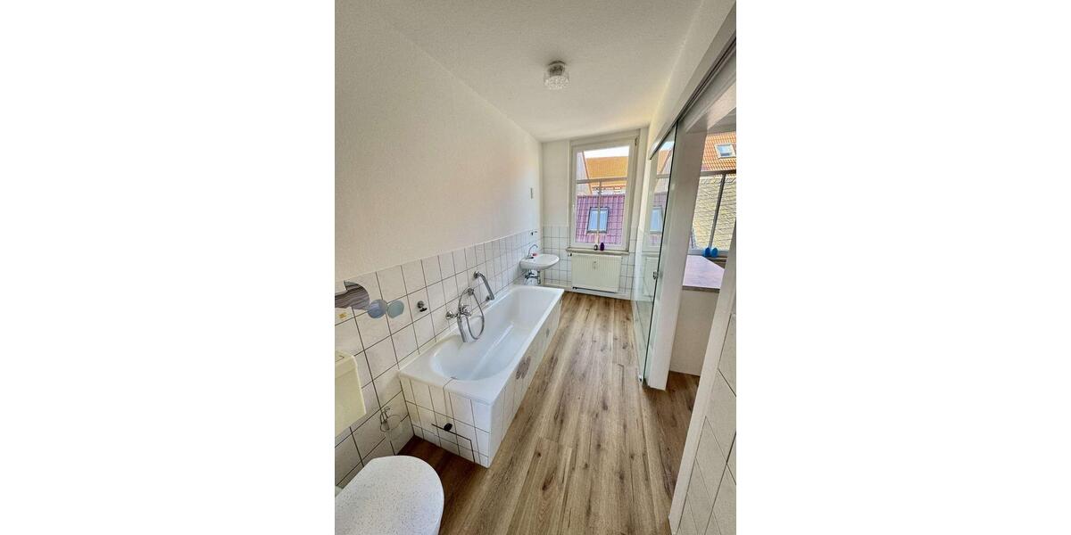 Etagenwohnung Neustadt an der Orla - 2 Zimmer, 54 m&sup2;, 360&euro; | Angebot:26262029