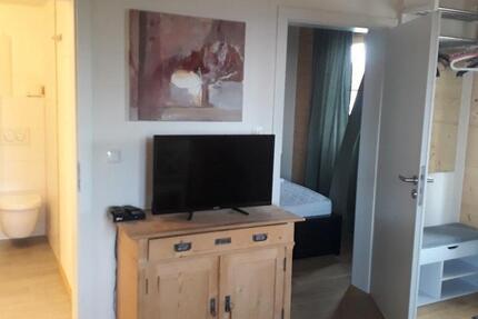 Ruhige Wohnung für junge Lehrer*innen 2 zimmer